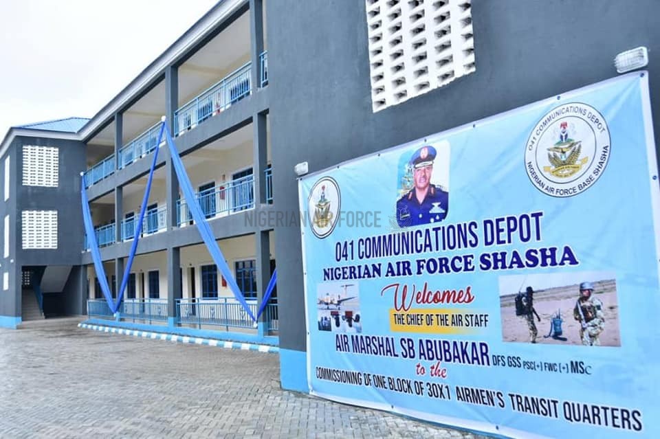 NAF COMMISSIONS NEW RESIDENTIAL ACCOMMODATION FOR PERSONNEL AT 041 COMMUNICATIONS DEPOT SHASHA LAGOS